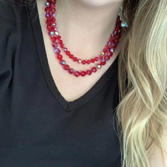 Vintage 1950s Ruby Swarovski Crystal Aurora Borealis Beaded Necklace - Picture 8 of 8